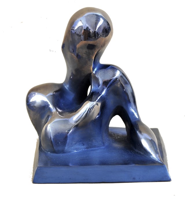 Rzeźba do salonu artysty Antoni Pastwa pod tytułem Pocałunek
