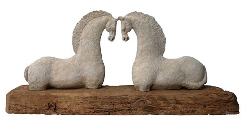Living room sculpture by Adam Kołakowski titled 2 konie