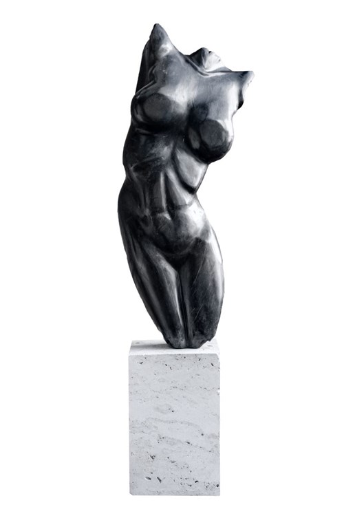 Rzeźba do salonu artysty Krzysztof Pawłowski pod tytułem Tors kobiecy