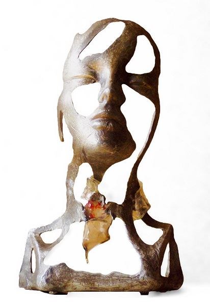 Rzeźba do salonu artysty Krzysztof Śliwka pod tytułem Głowa kobiety