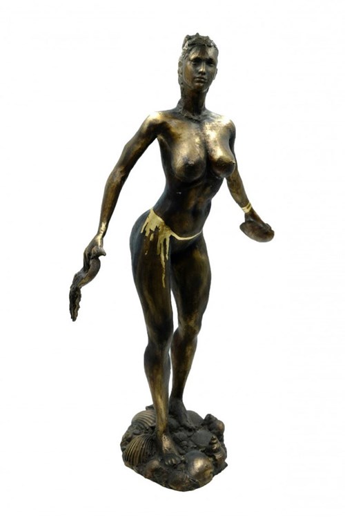 Rzeźba do salonu artysty Piotr Bubak pod tytułem Kobieta