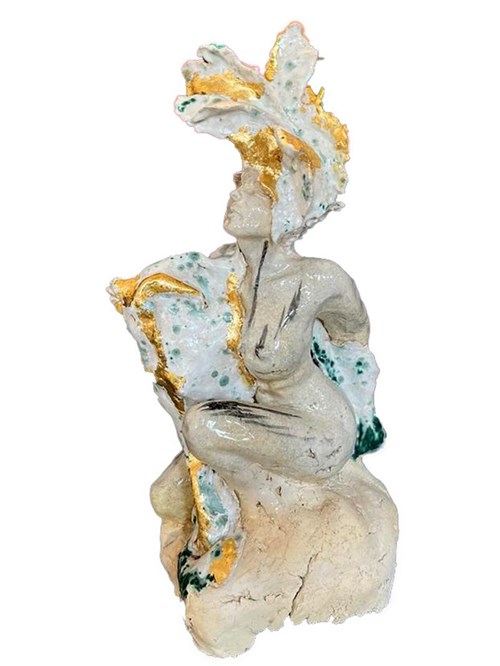 Rzeźba do salonu artysty Jacek Opała pod tytułem Zrodzona z morskiej fali