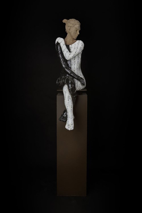 Rzeźba do salonu artysty Marek Zyga pod tytułem Początek