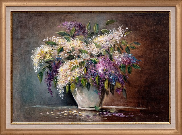 Living room painting by Ryszard Gbiorczyk titled Lilacs in a vase