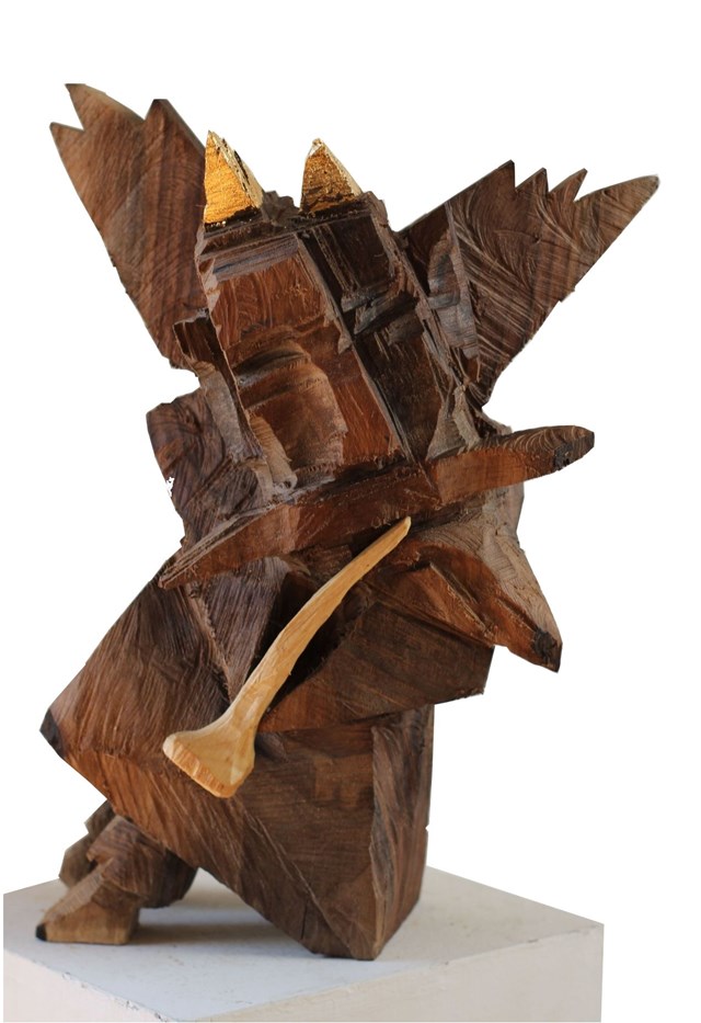 Rzeźba do salonu artysty Zbigniew Bury pod tytułem Corny dioboł