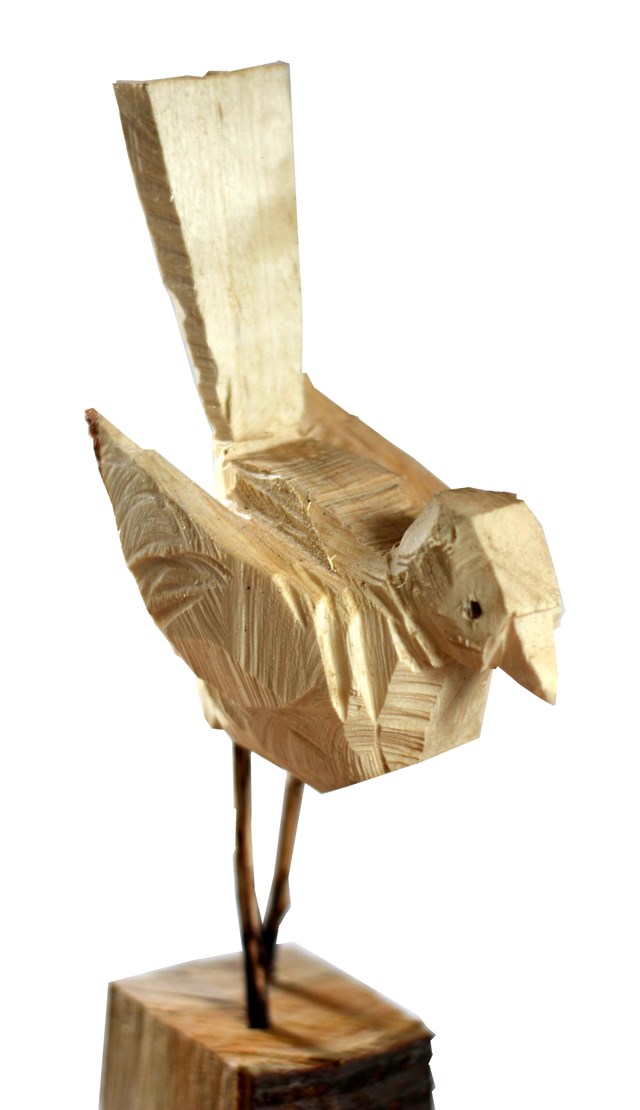 Rzeźba do salonu artysty Zbigniew Bury pod tytułem Beskidzki ptaszek