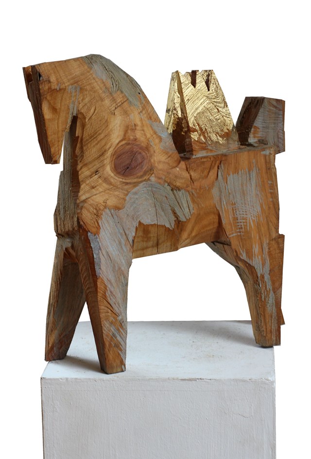 Rzeźba do salonu artysty Zbigniew Bury pod tytułem Z cyklu Konie beskidzkie: Pegaz