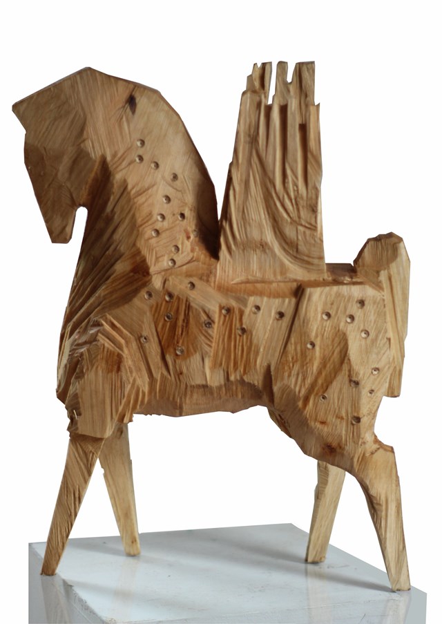 Living room sculpture by Zbigniew Bury titled Z cyklu Koniki beskidzkie: Huculski pegaz ze Szkolnej