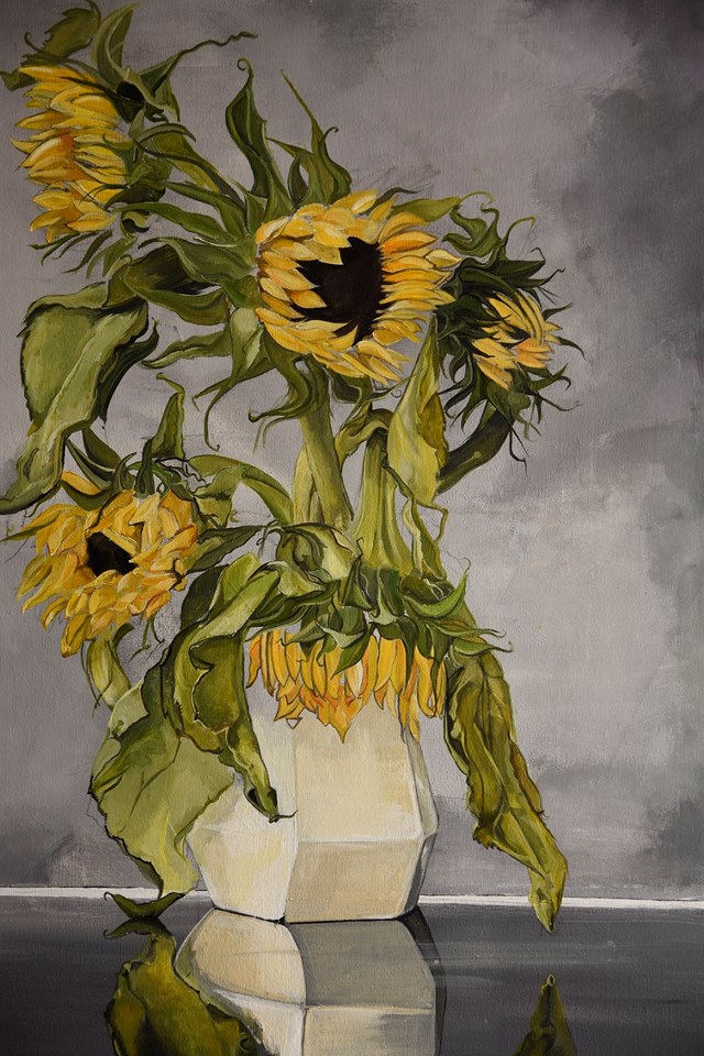 Living room painting by Patrycja Sosnowska titled Sunflowers