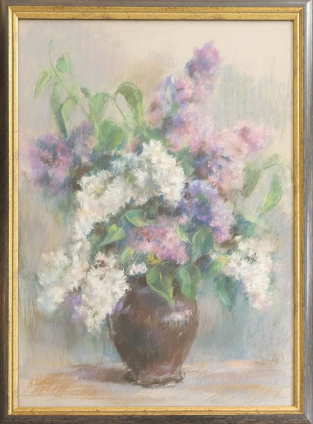 Living room painting by Urszula Mroczek titled Lilac bouquet