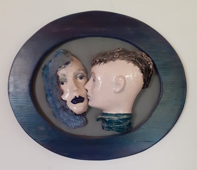 Rzeźba do salonu artysty Bożenna Burska pod tytułem Zakochani