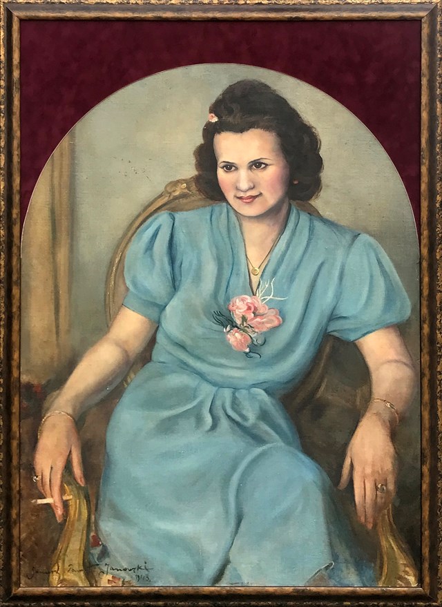 Living room painting by Janusz Paweł Janowski titled PORTRAIT OF A WOMAN