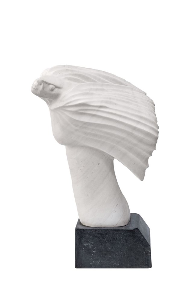Living room sculpture by Krzysztof Pawłowski titled Akumsuk I