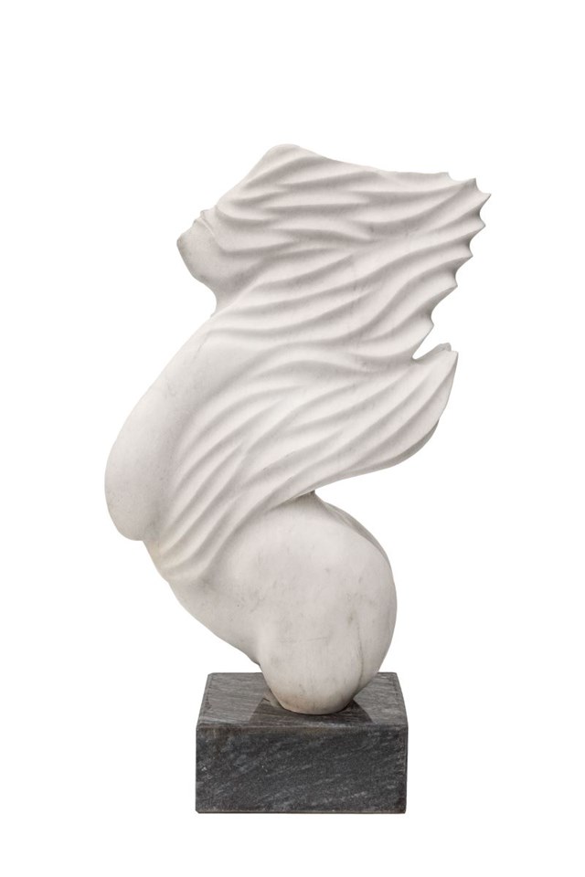 Living room sculpture by Krzysztof Pawłowski titled Stuyahok
