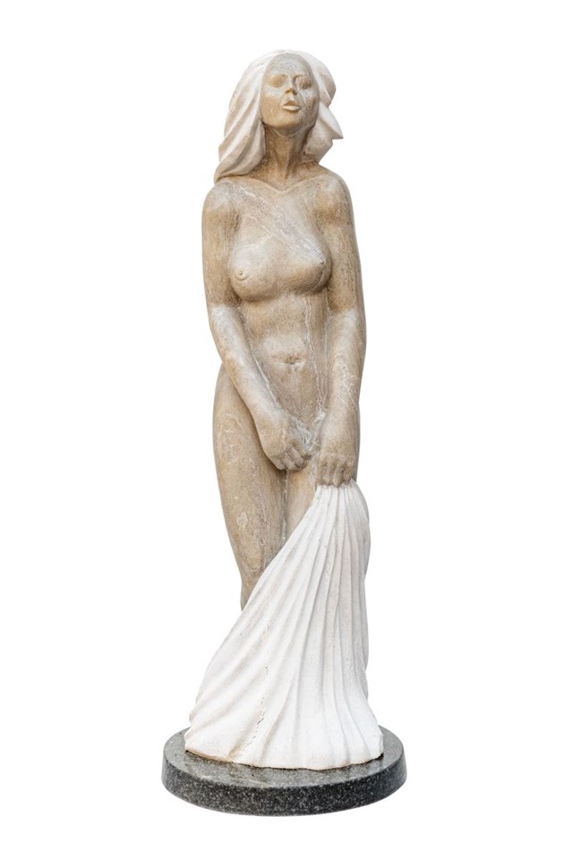 Living room sculpture by Krzysztof Pawłowski titled Aniak IV