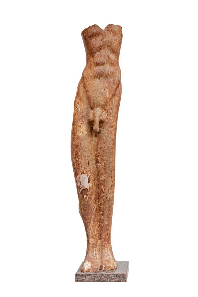 Living room sculpture by Krzysztof Pawłowski titled Ikkuk II