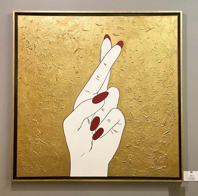 Living room painting by Luiza Zakrzewska titled Crossed fingers 