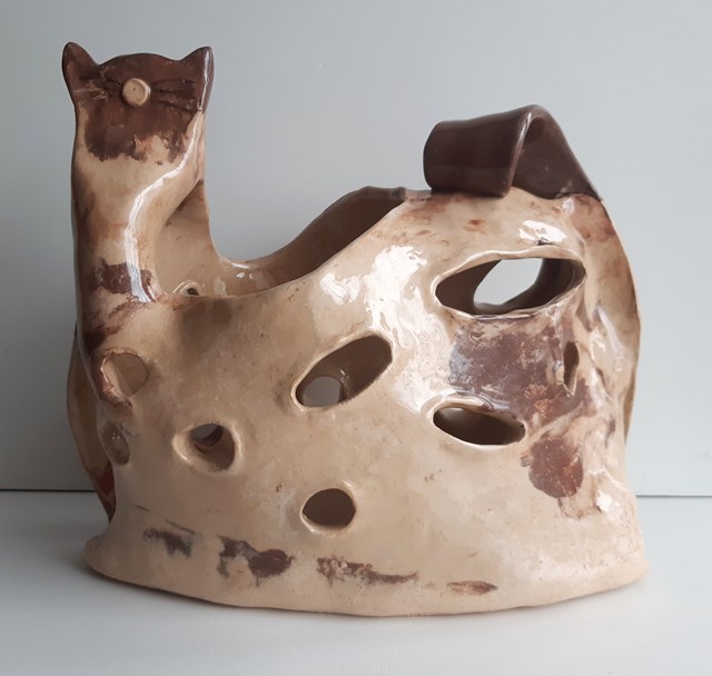 Living room sculpture by Barbara Maria Żak titled cat lantern