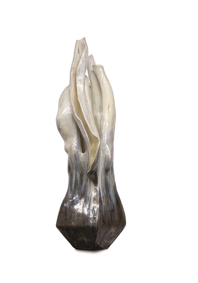 Rzeźba do salonu artysty Joanna Roszkowska pod tytułem PANTA RHEI