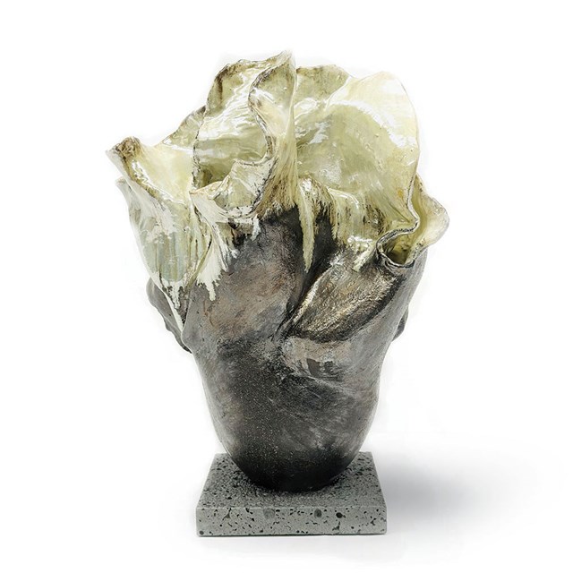 Rzeźba do salonu artysty Joanna Roszkowska pod tytułem VIRASON