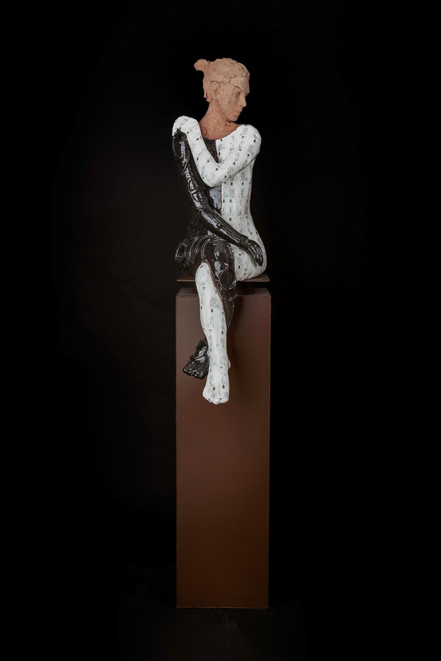 Rzeźba do salonu artysty Marek Zyga pod tytułem Początek